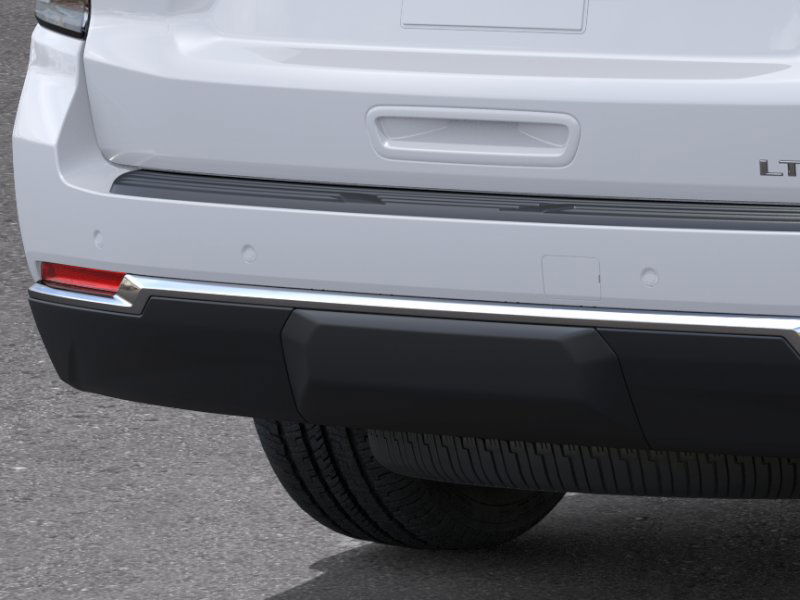 2026 Chevrolet Suburban LT photo 14