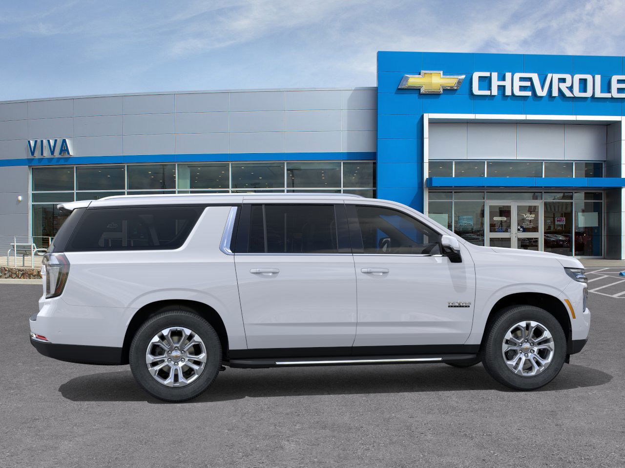 2026 Chevrolet Suburban LT photo 5