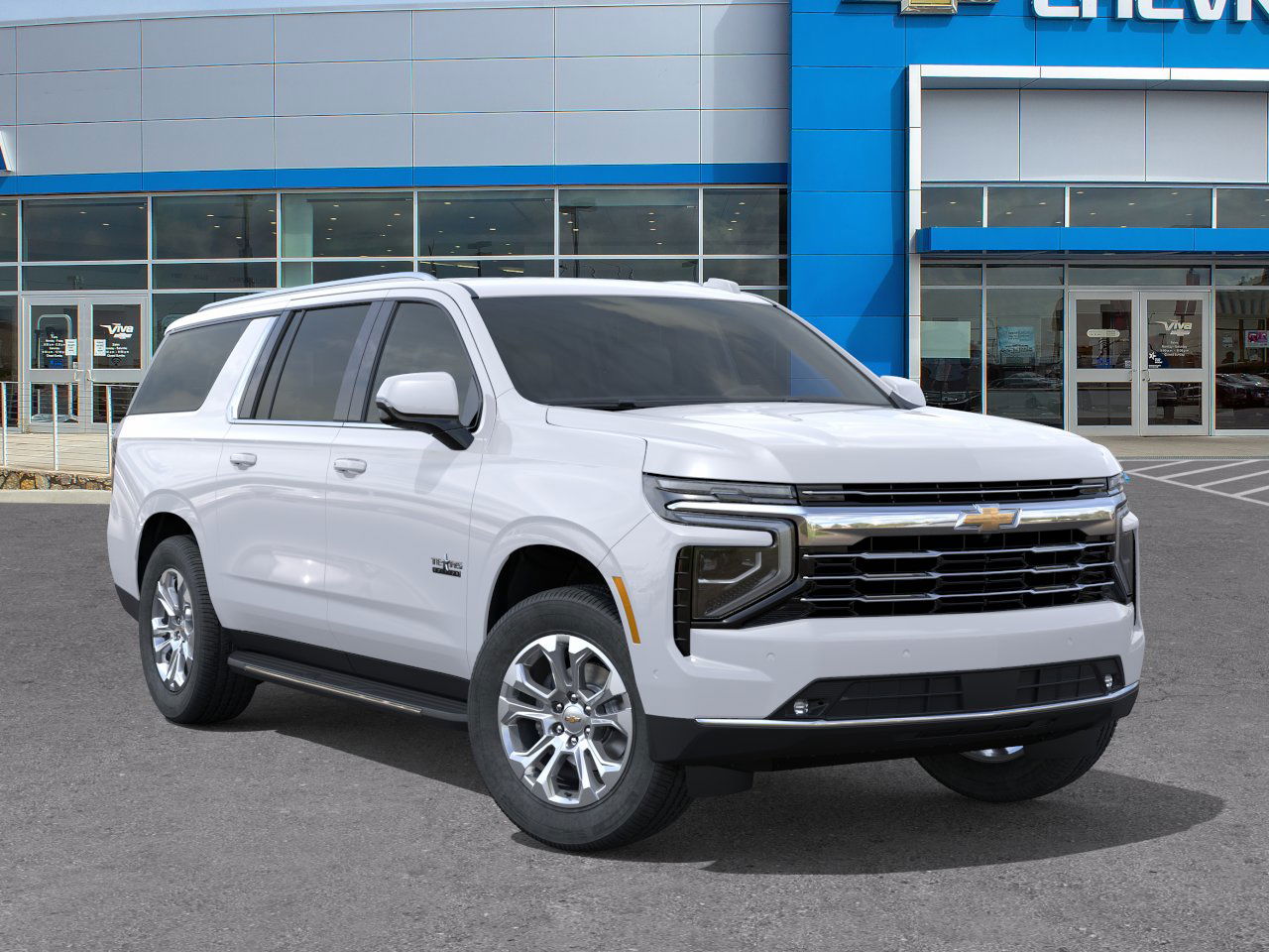 2026 Chevrolet Suburban LT photo 7