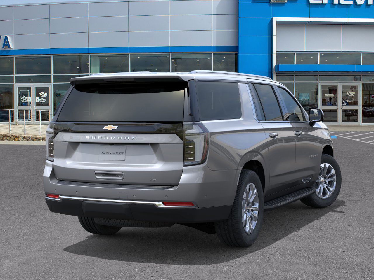 2026 Chevrolet Suburban LT photo 4