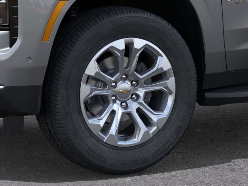 2026 Chevrolet Suburban LT photo 9
