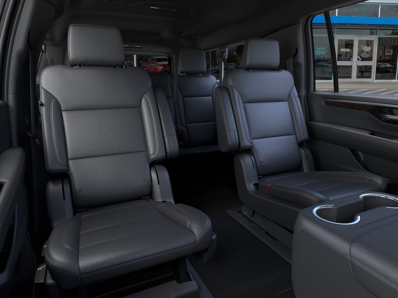 2026 Chevrolet Suburban LT photo 17
