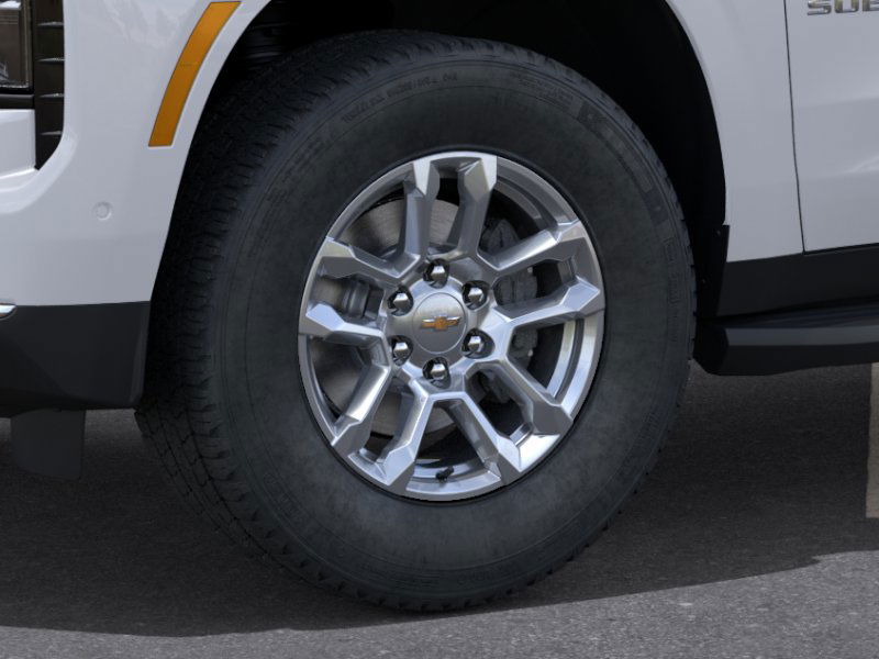 2025 Chevrolet Suburban LT photo 8