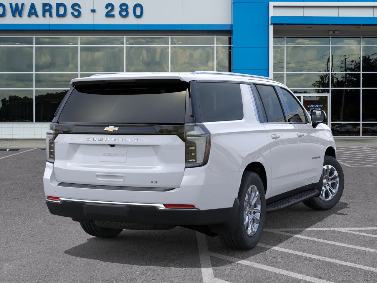 2025 Chevrolet Suburban LT photo 2
