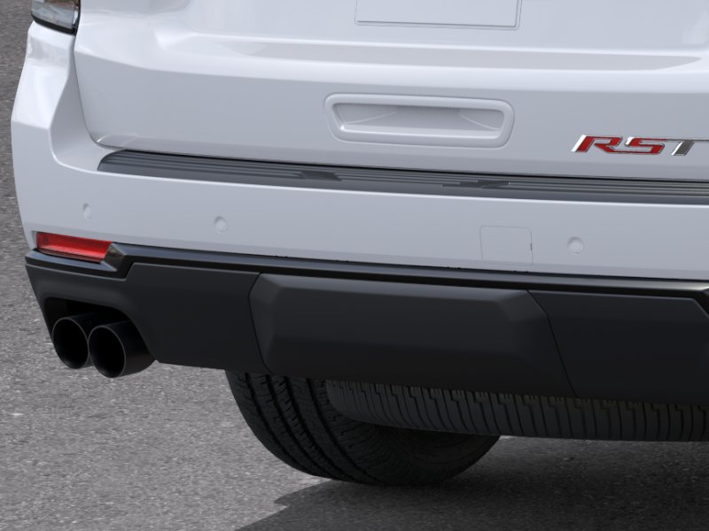 New 2026 Summit White Chevrolet RST image 39