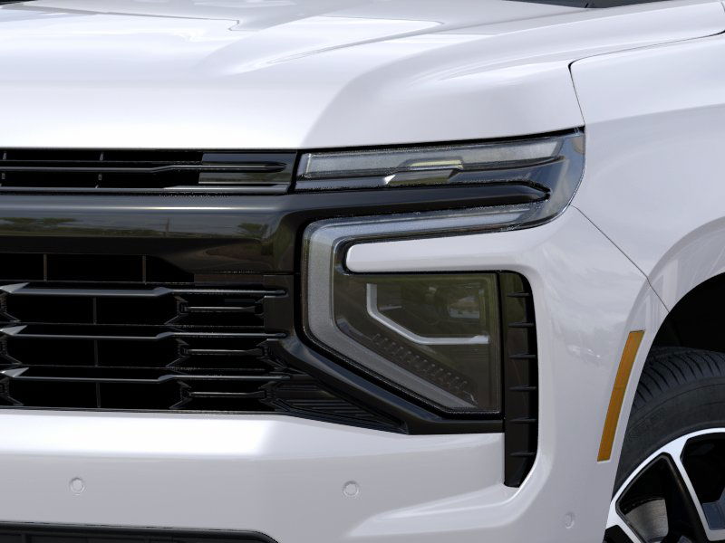 2025 Chevrolet Suburban RST photo 9