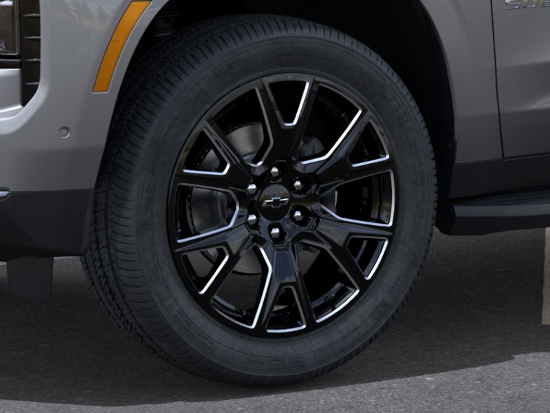 2026 Chevrolet Suburban Premier - Photo 15