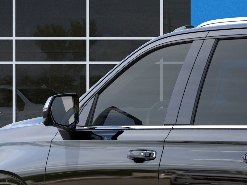 2026 Chevrolet Suburban Premier - Photo 12