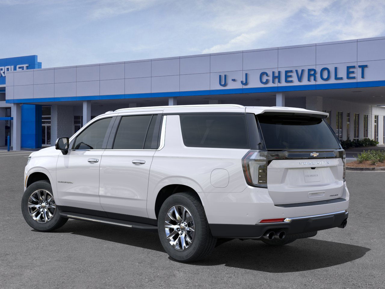 2025 Chevrolet Suburban Premier photo 3