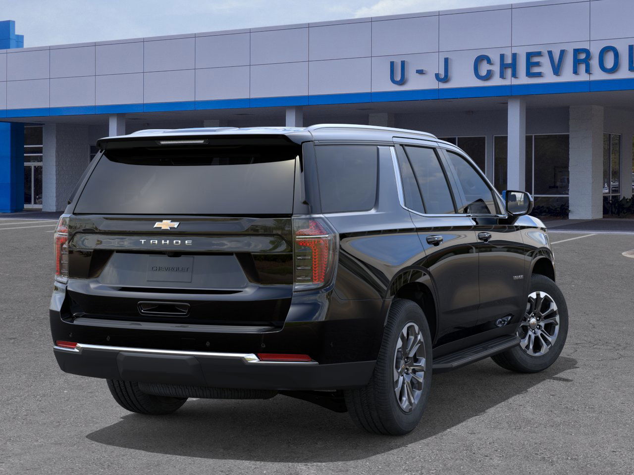 2026 Chevrolet Tahoe LS photo 3