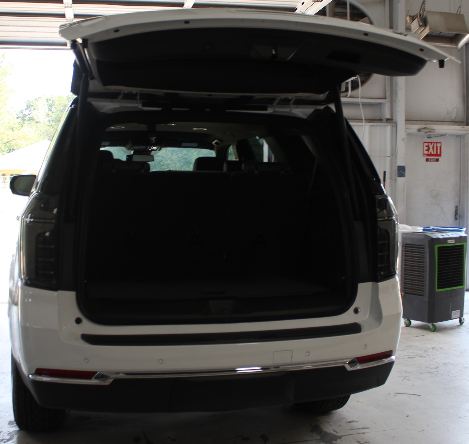 2026 Chevrolet Tahoe LT photo 9