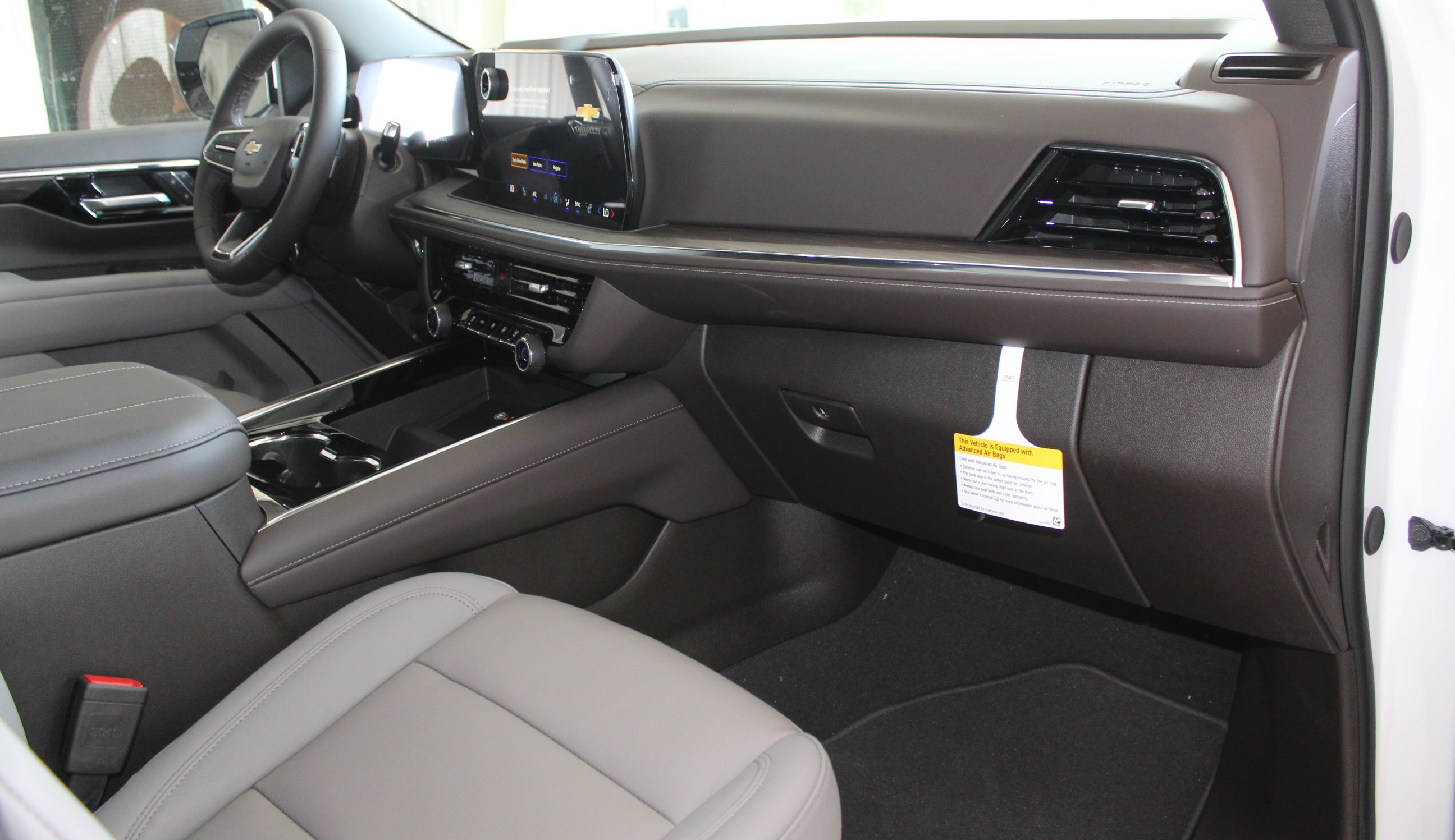 2026 Chevrolet Tahoe LT photo 11