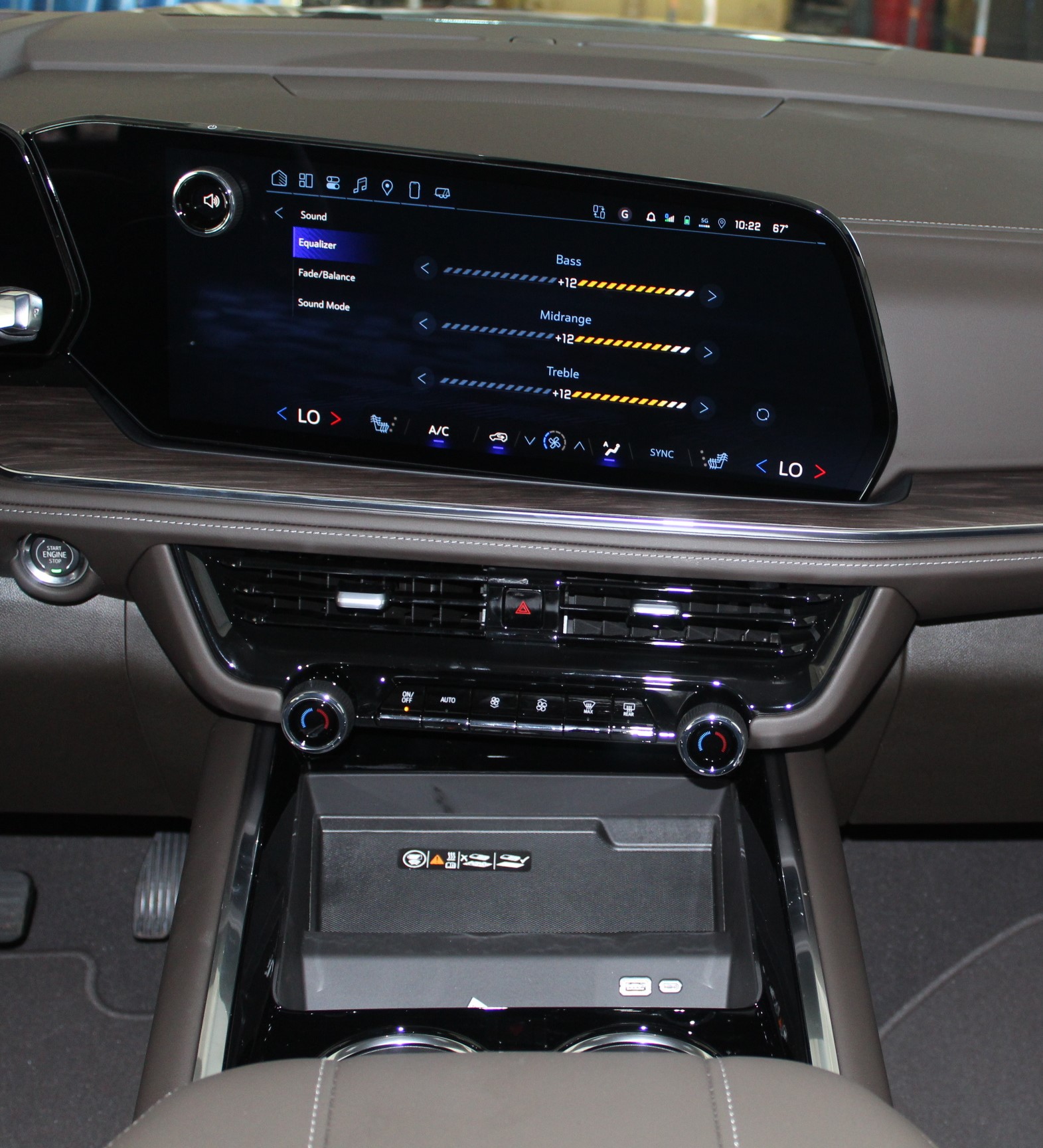 2025 Chevrolet Tahoe LT photo 14
