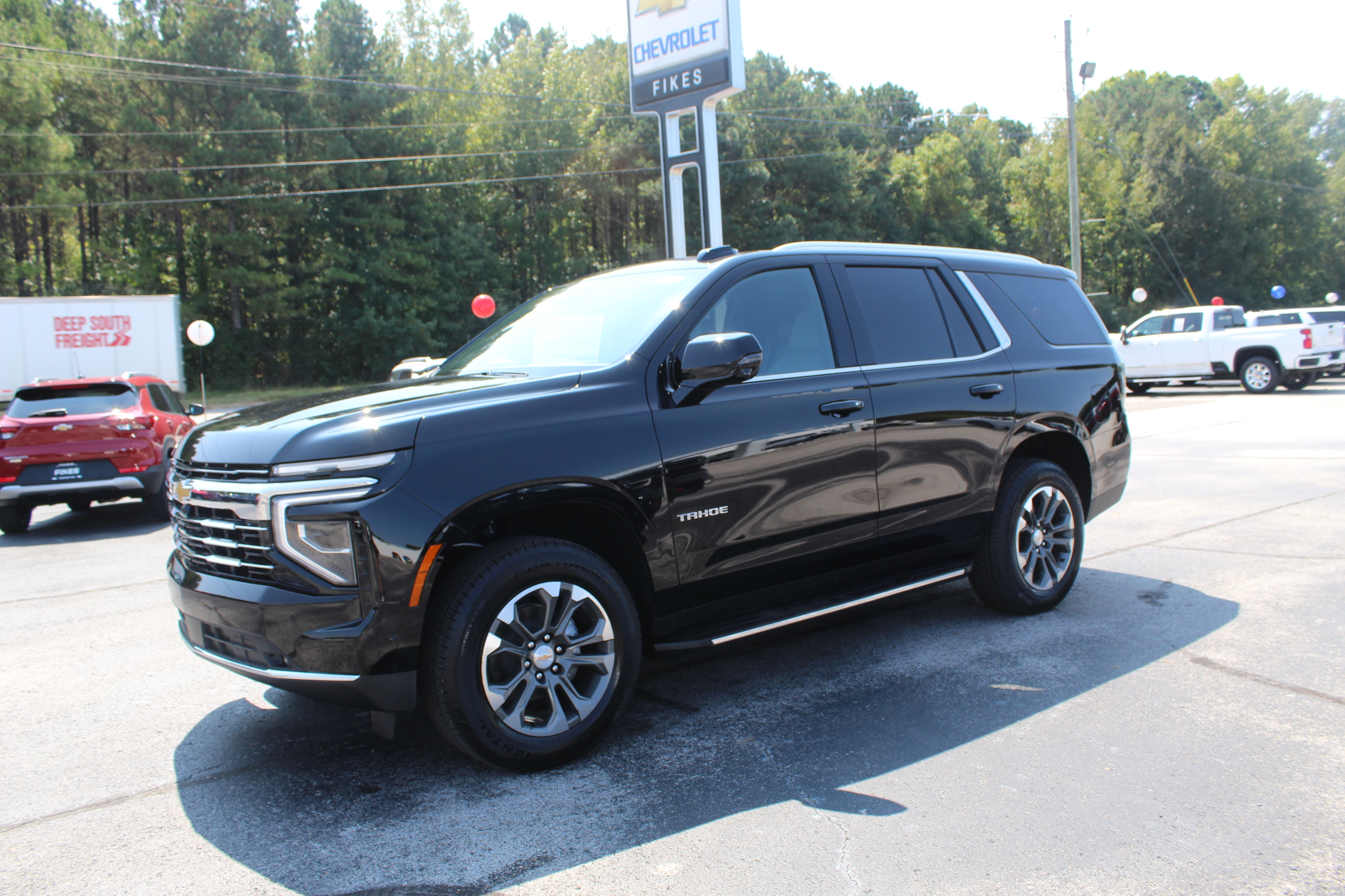 2025 Chevrolet Tahoe LT's photo