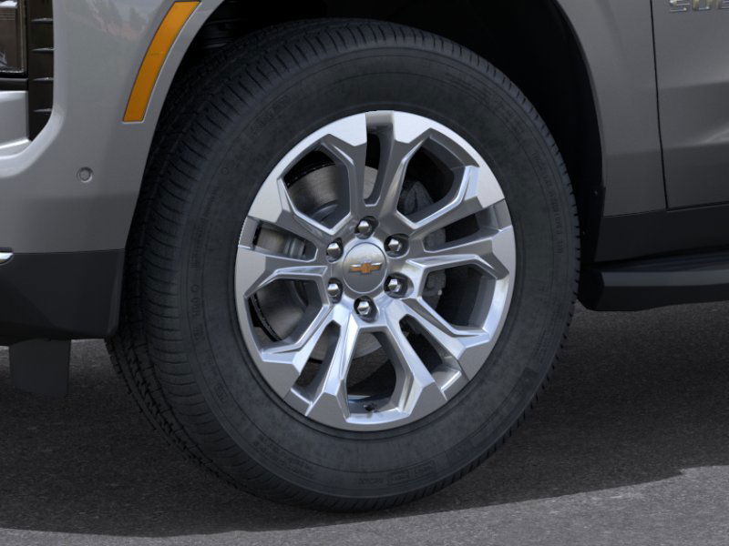2026 Chevrolet Suburban LS photo 8