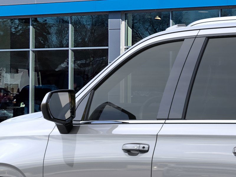 2025 Chevrolet Suburban LS photo 12