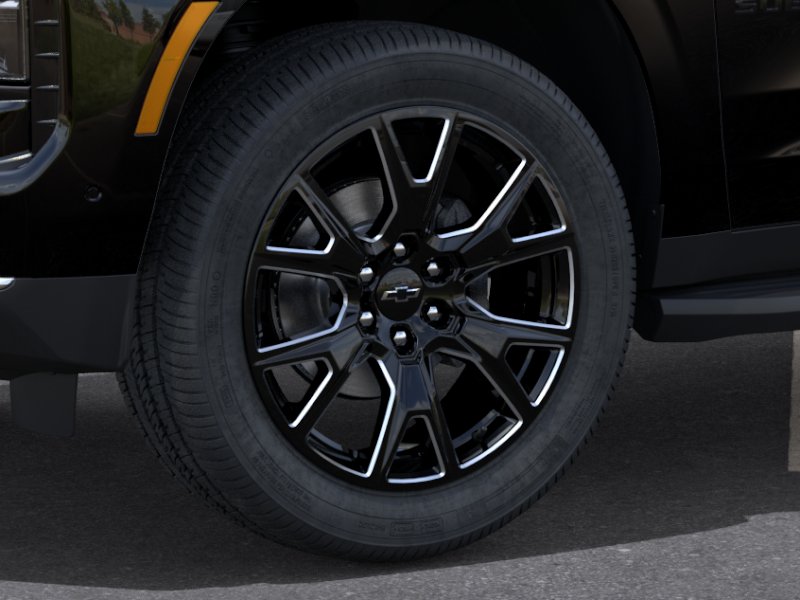 2026 Chevrolet Suburban LT - Photo 9
