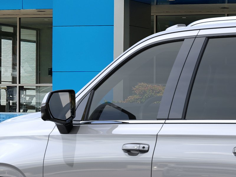 2026 Chevrolet Suburban LT - Photo 12