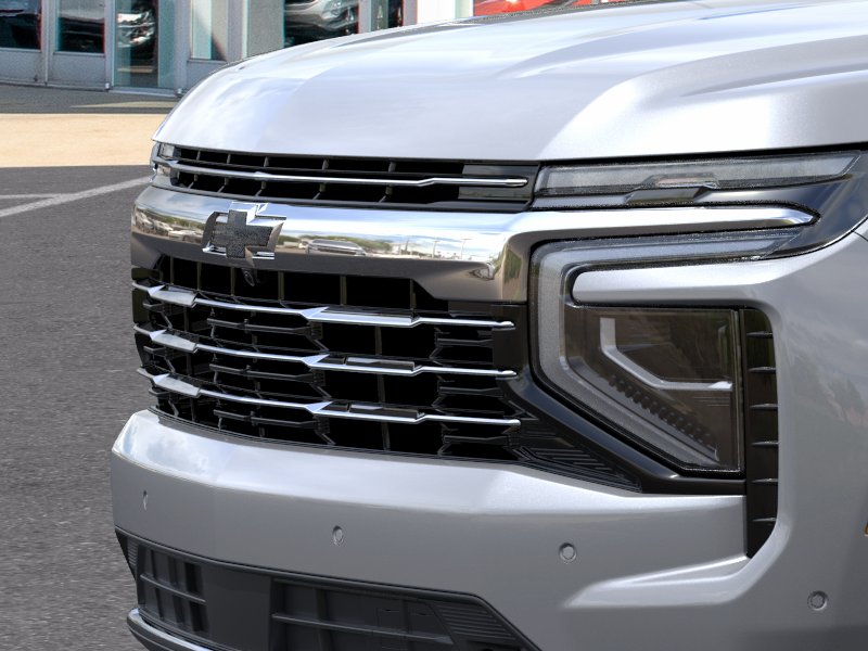 2026 Chevrolet Suburban LT - Photo 13