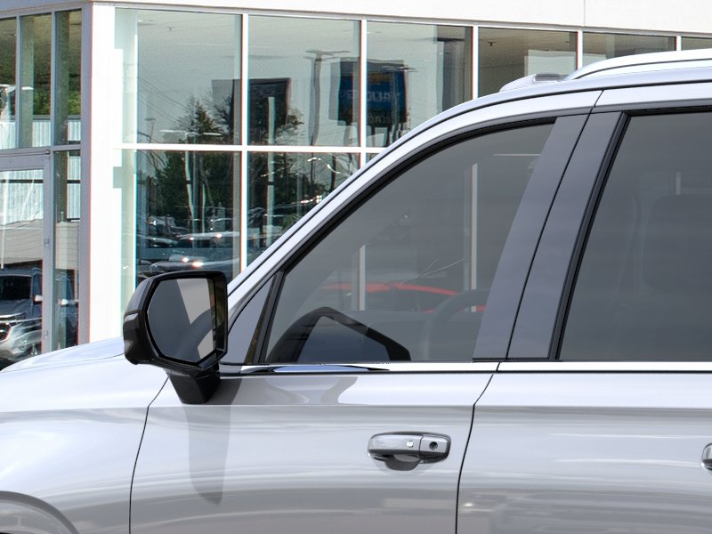 2026 Chevrolet Suburban LT - Photo 12
