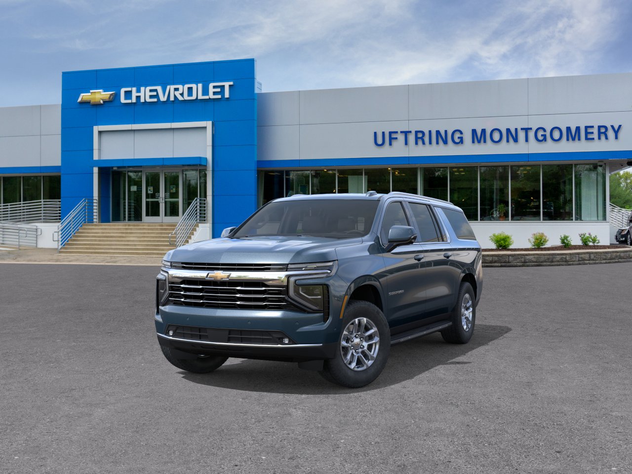 2026 Chevrolet Suburban LT - Photo 8
