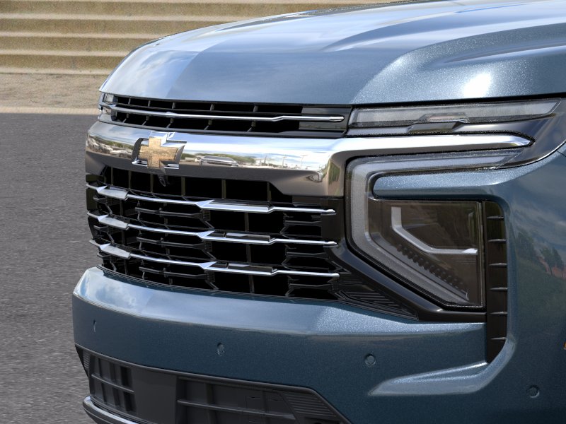 2026 Chevrolet Suburban LT - Photo 13