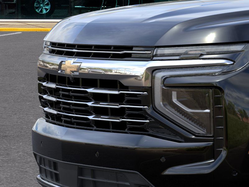 2025 Chevrolet Suburban LT photo 32