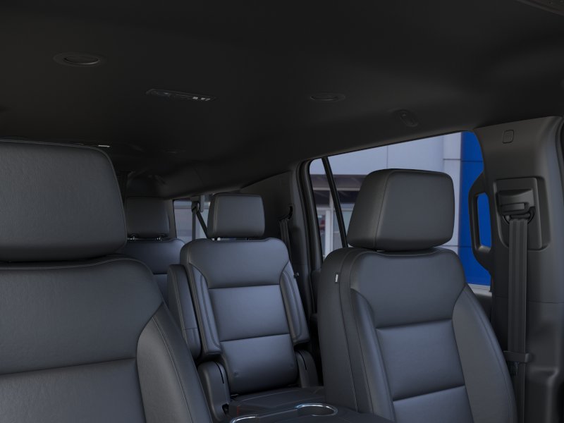 2025 Chevrolet Suburban LT photo 22