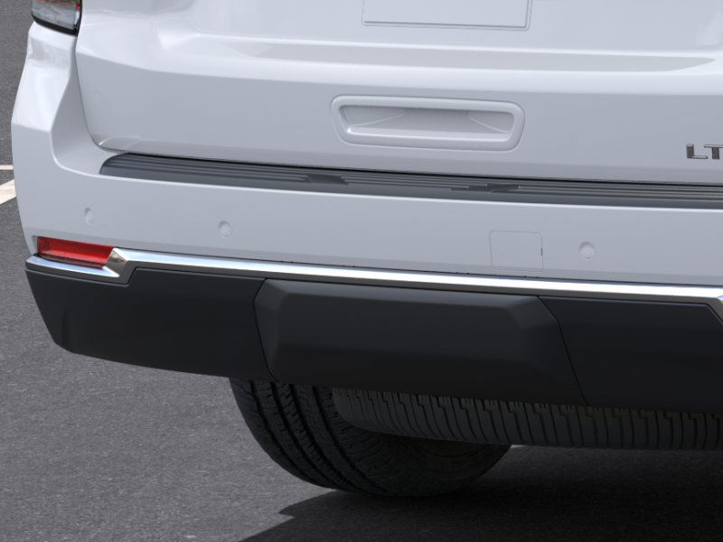 New 2025 Summit White Chevrolet LT image 38