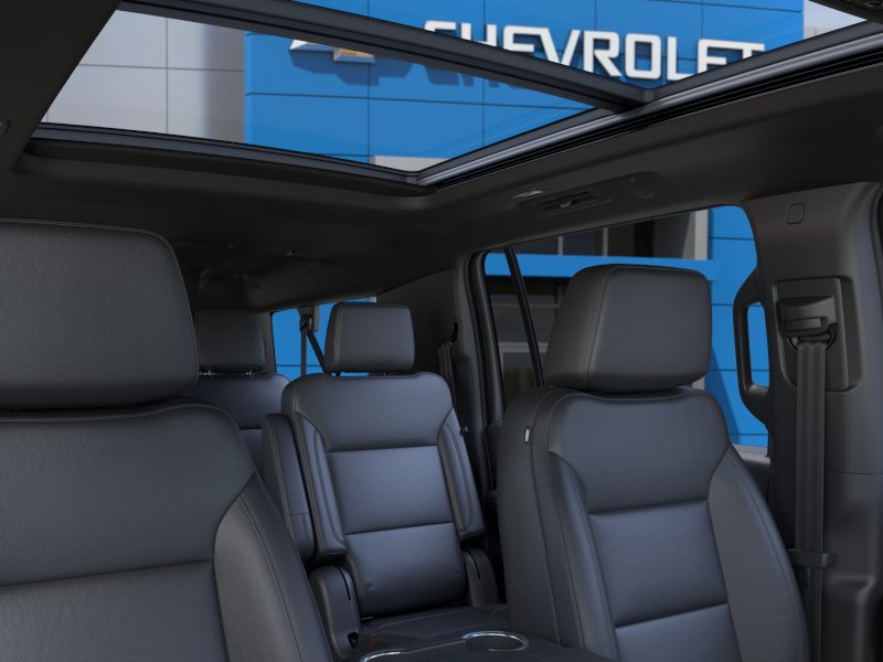 2026 Chevrolet Suburban Z71 - Photo 24