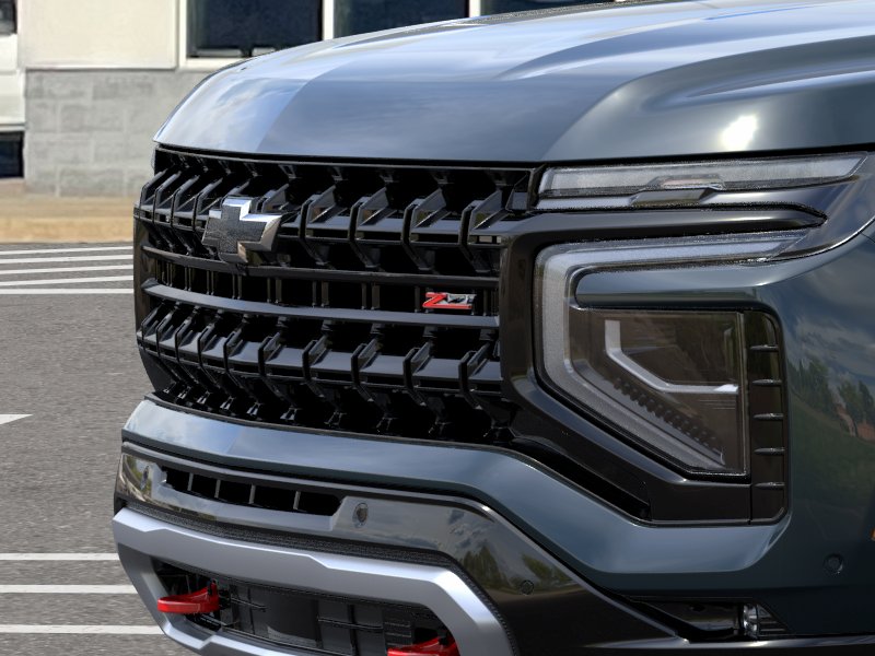 2026 Chevrolet Suburban Z71 - Photo 13
