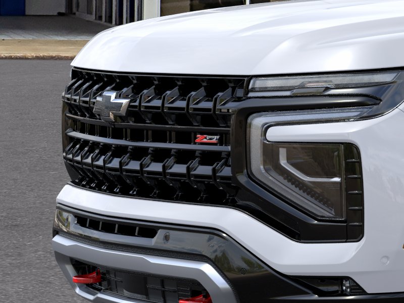 New 2026 Summit White Chevrolet Z71 image 13