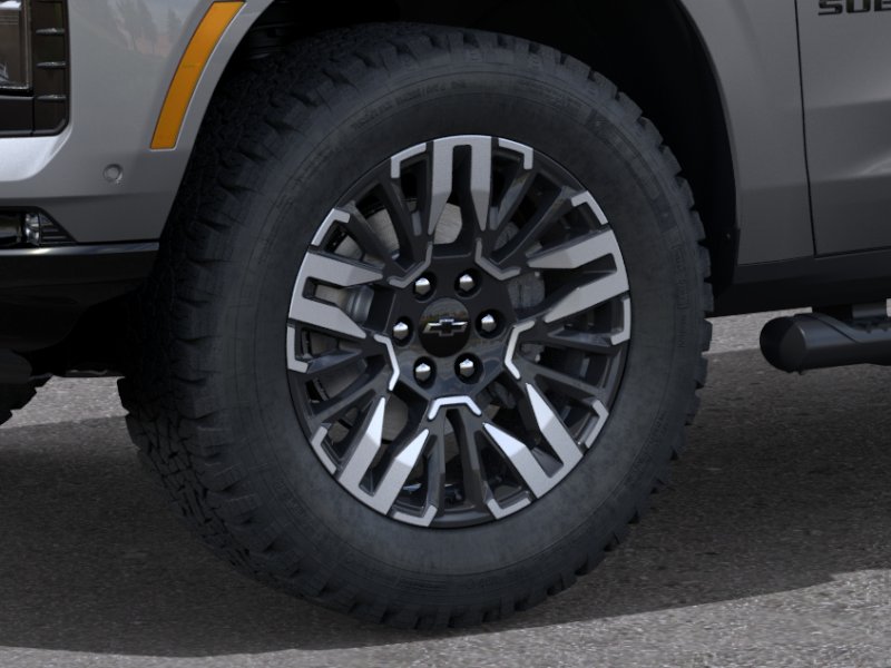 2026 Chevrolet Suburban Z71 - Photo 9
