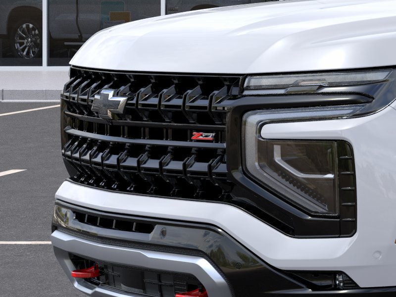 New 2026 Summit White Chevrolet Z71 image 37