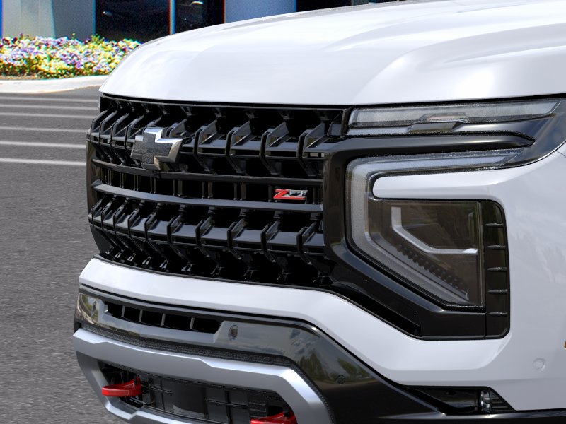 New 2026 Summit White Chevrolet Z71 image 39