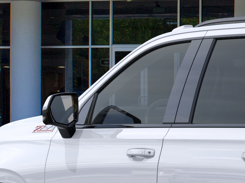 New 2026 Summit White Chevrolet Z71 image 38