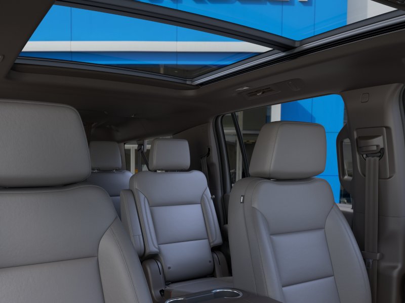 2026 Chevrolet Suburban Z71 - Photo 48