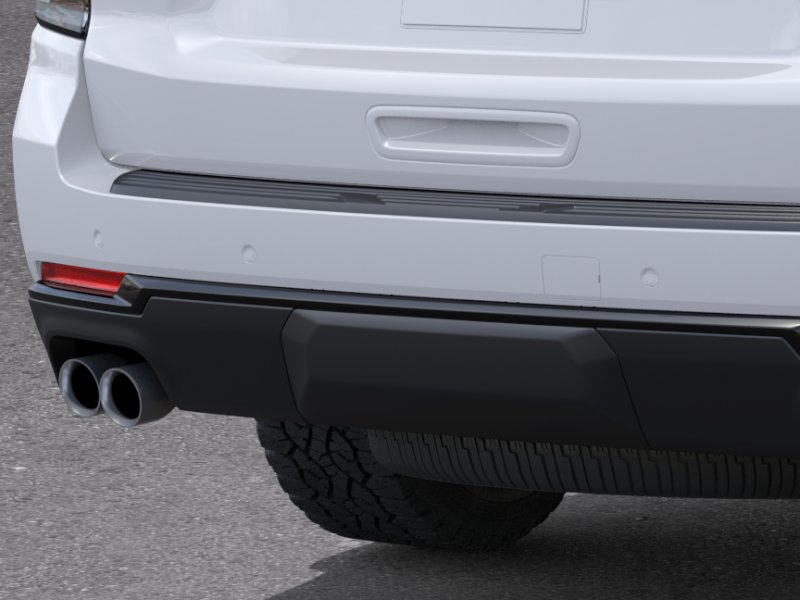 New 2026 Summit White Chevrolet Z71 image 38
