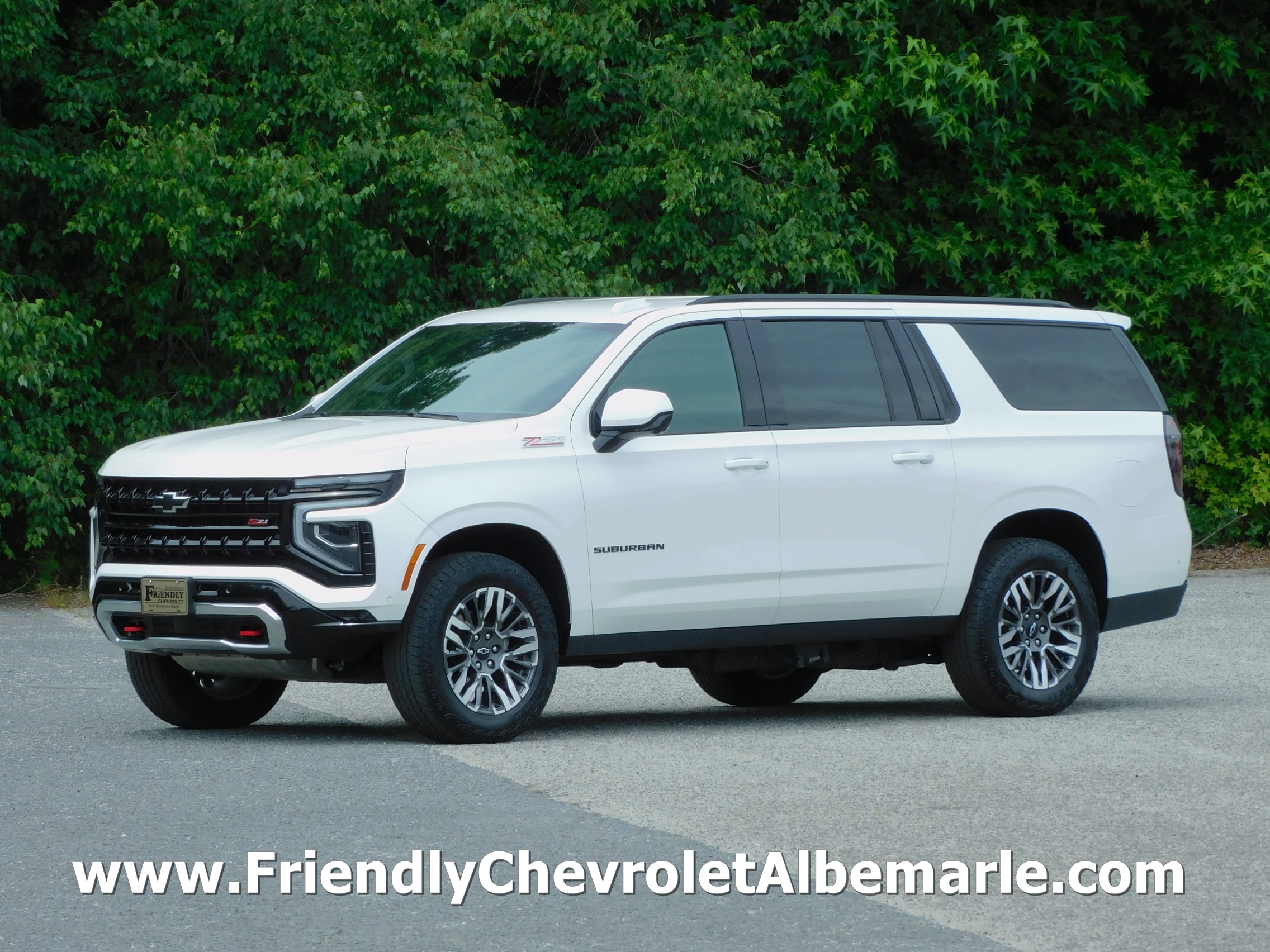 2025 Chevrolet Suburban's photo