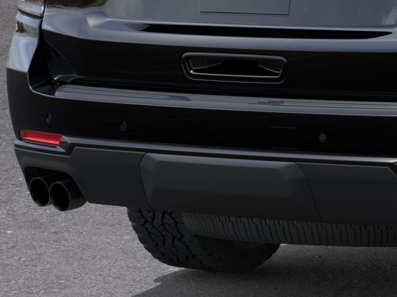 2025 Chevrolet Suburban Z71 photo 14