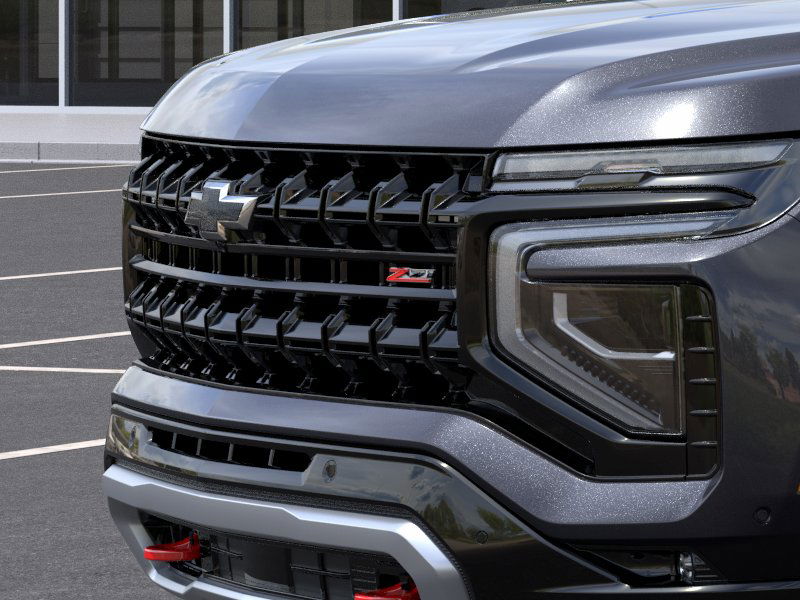 2025 Chevrolet Suburban Z71 photo 13