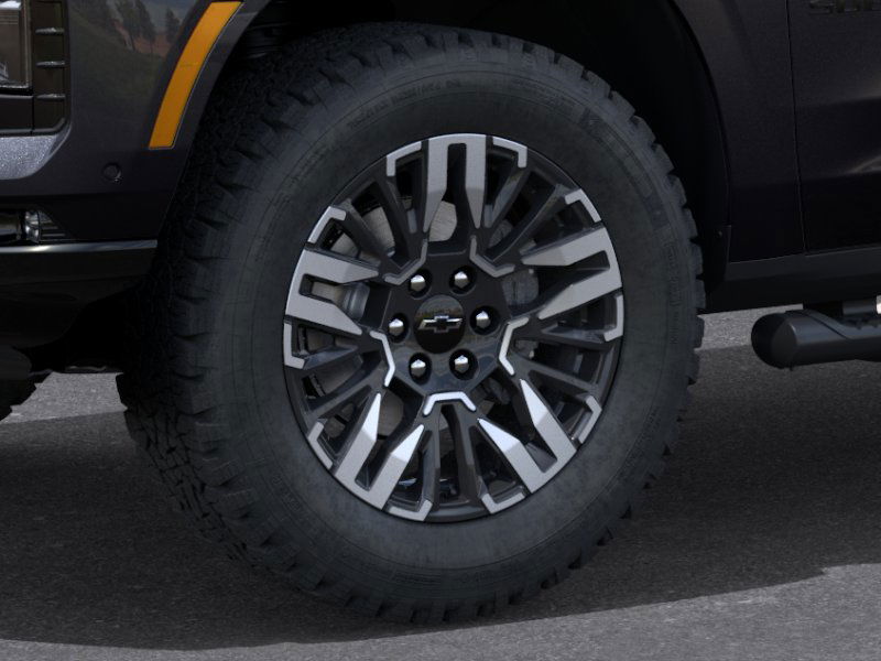 2025 Chevrolet Suburban Z71 photo 9