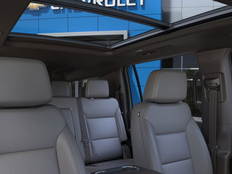 2025 Chevrolet Suburban Z71 photo 23