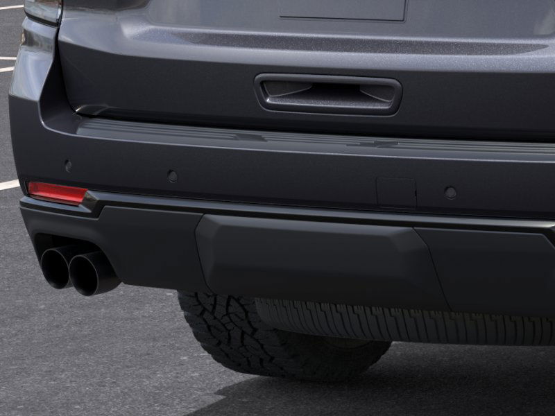 2025 Chevrolet Suburban Z71 photo 14