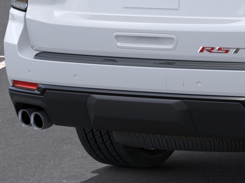 New 2026 Summit White Chevrolet RST image 38