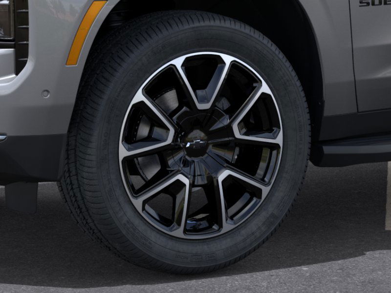 2025 Chevrolet Suburban RST photo 7