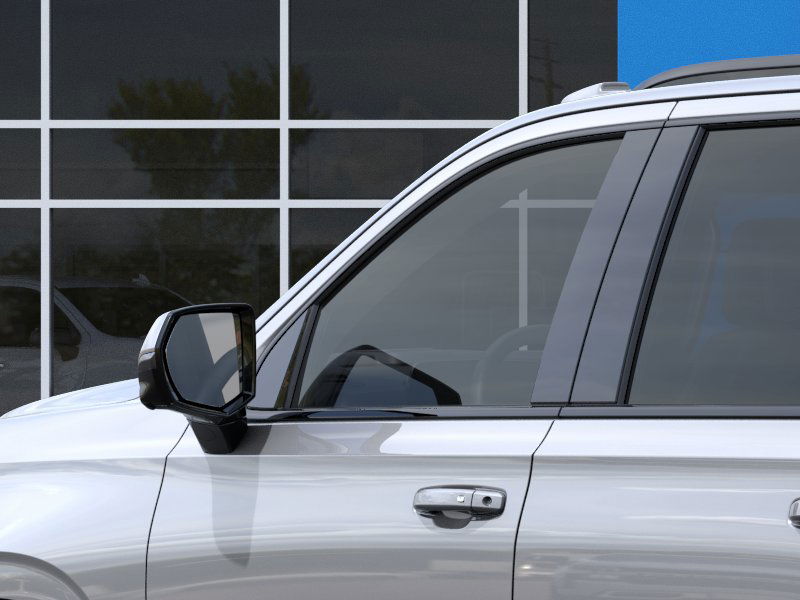 2025 Chevrolet Suburban RST photo 10