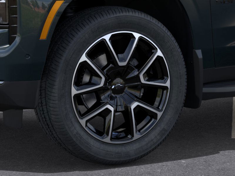 2025 Chevrolet Suburban RST photo 7