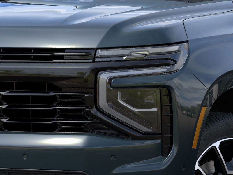 2025 Chevrolet Suburban RST photo 8