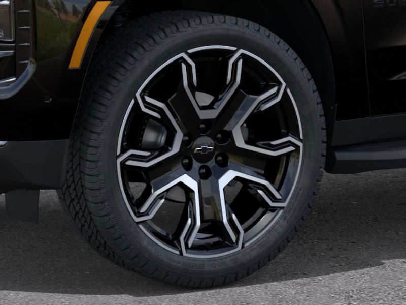 2025 Chevrolet Suburban RST photo 9